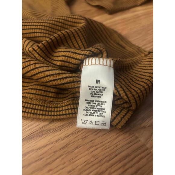 Aeropostale Striped Mock Neck Long Sleeve Top Size Medium - Picture 3 of 5